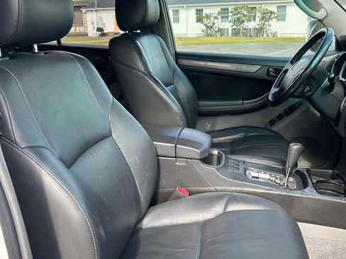 Used 2007 Toyota 4Runner Sport image 16