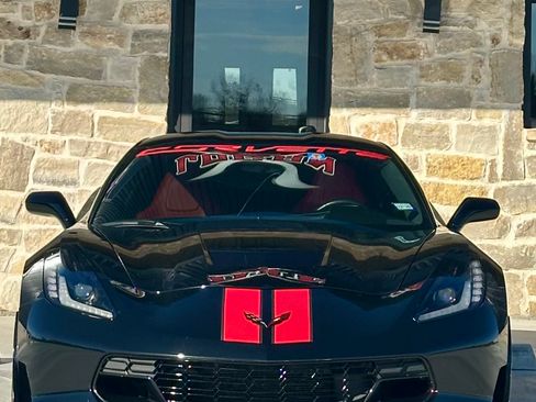 Used 2016 Chevrolet Corvette Stingray Coupe w/ Battery Protection Package RWD image 2