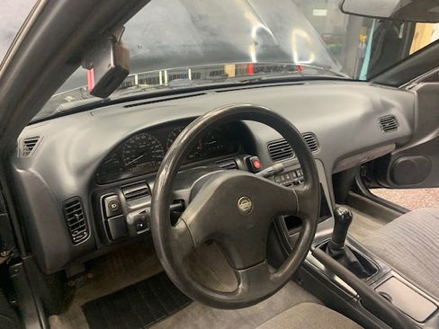 Used 1992 Nissan 240SX Hatchback image 11