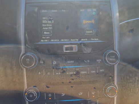 Used 2015 Chevrolet Malibu LT w/ Power Convenience Package image 10