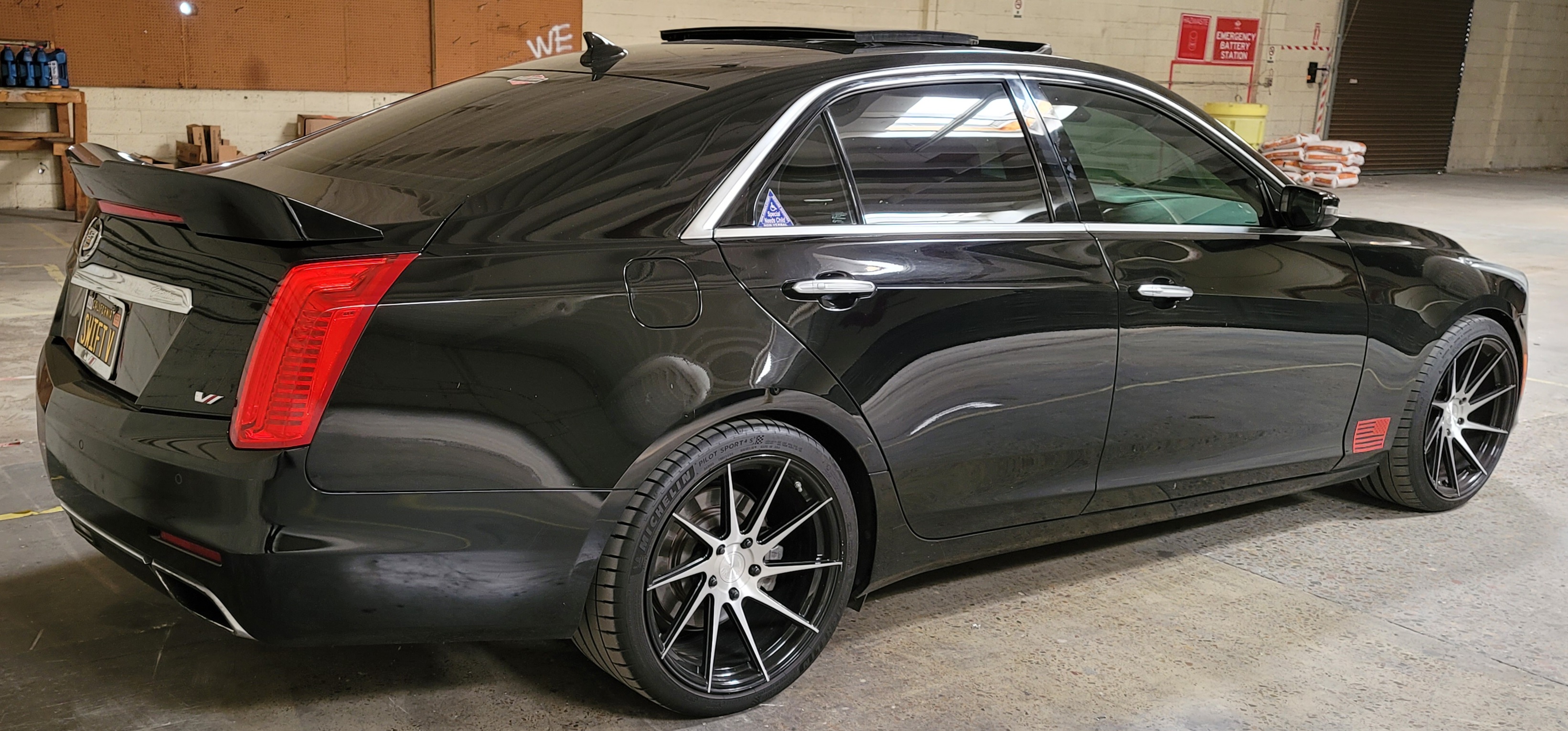 Used 2014 Cadillac CTS Vsport Premium RWD image 4