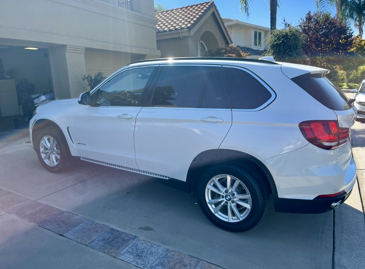 Used 2015 BMW X5 xDrive35d AWD/4WD image 2