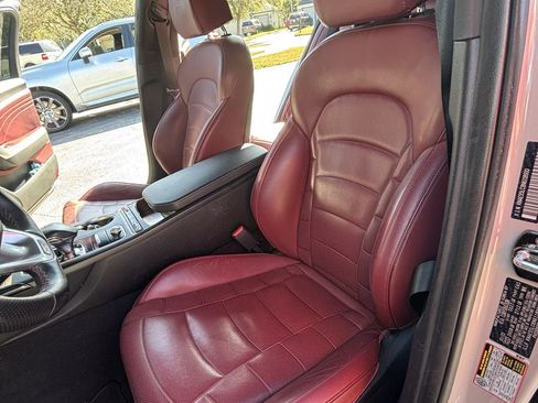 Used 2022 Kia Stinger GT2 w/ Scorpion Package image 17