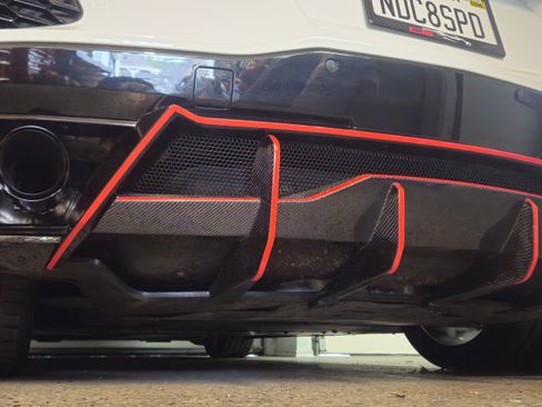 Used 2021 Chevrolet Corvette Stingray Premium Cpe w/ Z51 Performance Package image 10