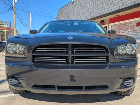Used 2009 Dodge Charger SE image 14