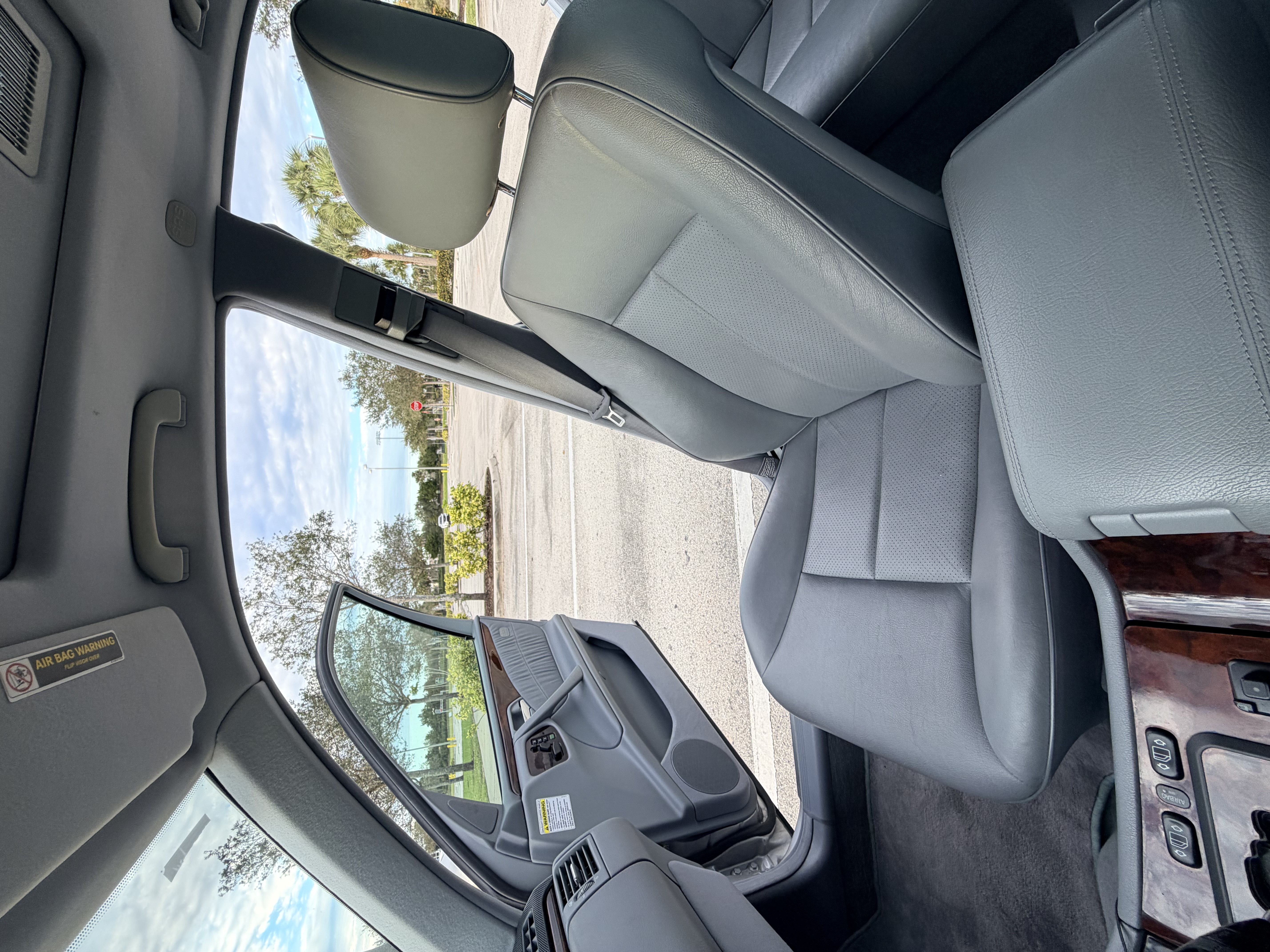 Used 2001 Mercedes-Benz E 430 4MATIC Sedan image 12