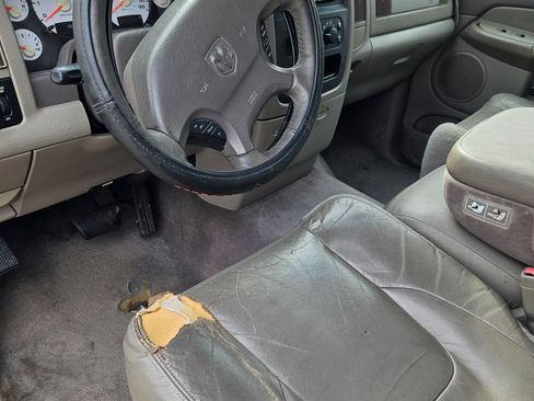 Used 2003 Dodge Ram 1500 Truck SLT image 2