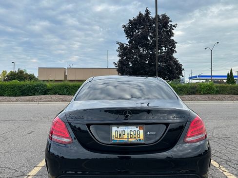 Used 2015 Mercedes-Benz C 400 4MATIC image 6