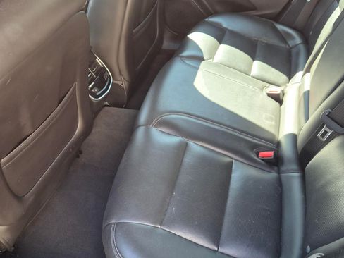 Used 2017 Cadillac XTS Luxury image 10