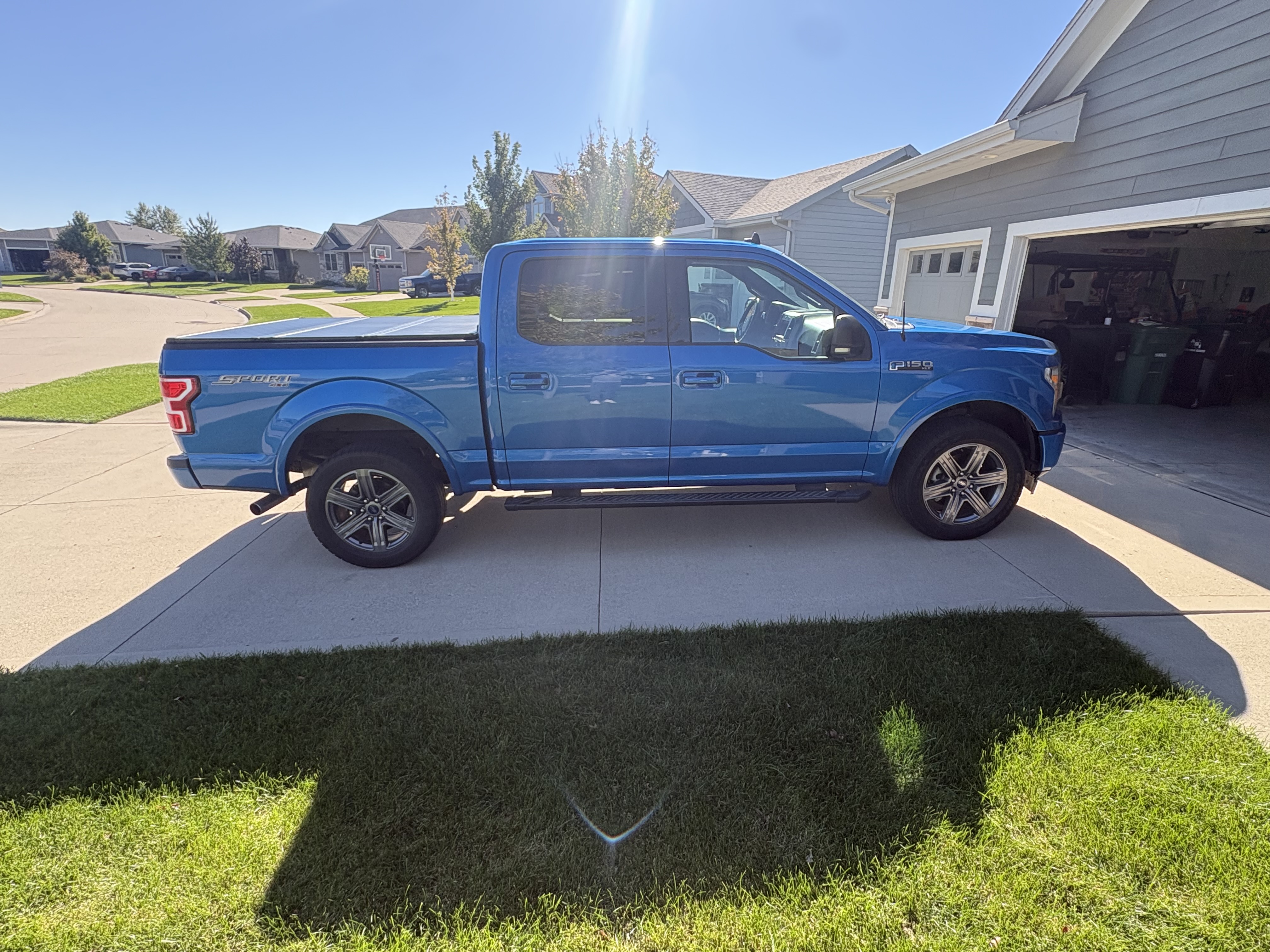 Used 2020 Ford F150 XLT w/ Equipment Group 302A Luxury AWD/4WD image 6
