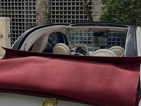 Used 2015 FIAT 500 Pop image 8