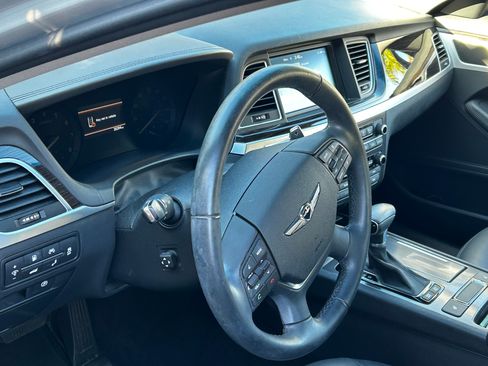 Used 2018 Genesis G80 3.8 image 10