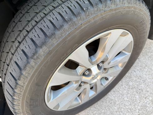 Used 2014 Toyota Tundra Limited image 16