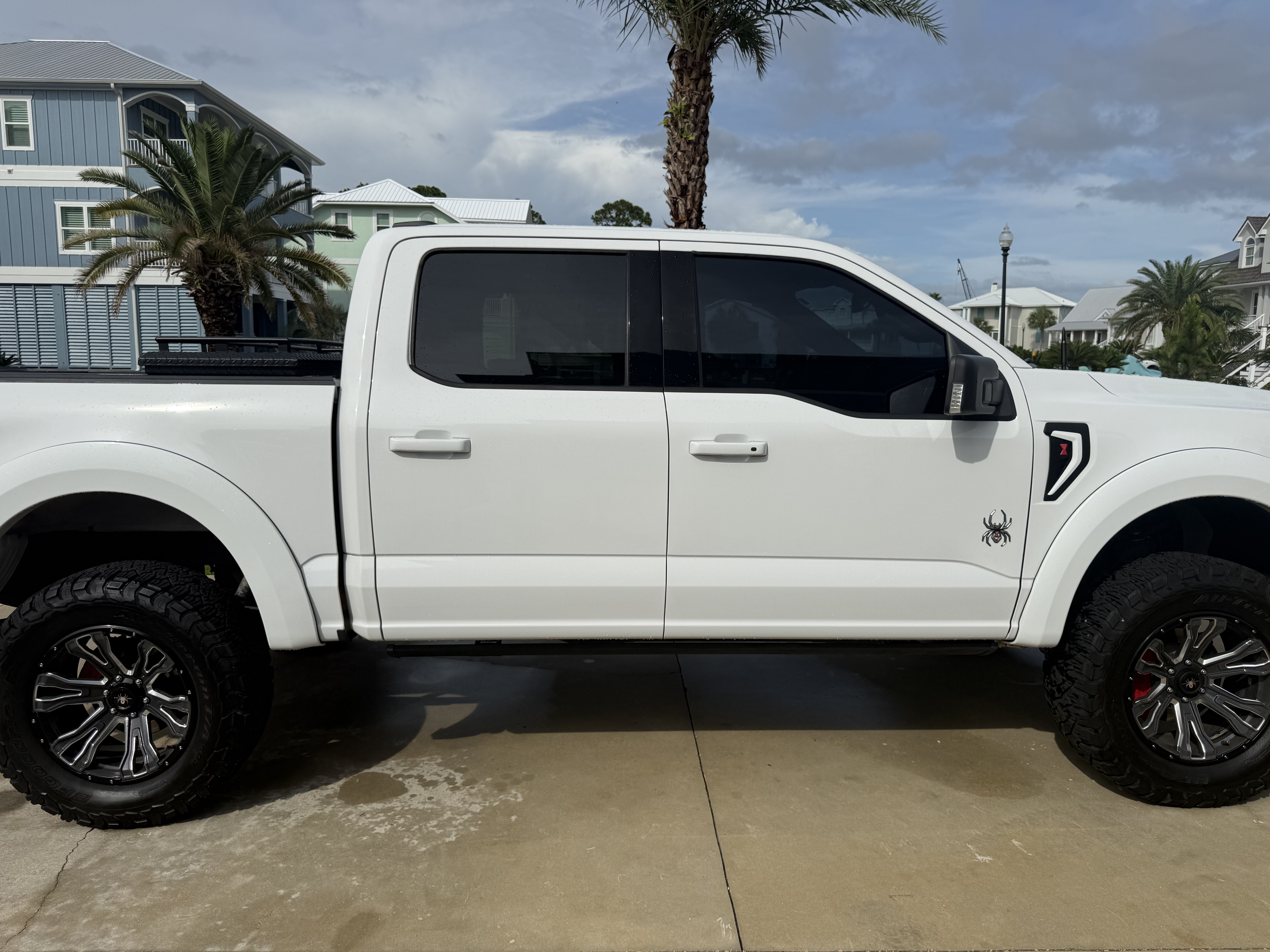 Used 2021 Ford F150 XLT w/ Equipment Group 302A High AWD/4WD image 1