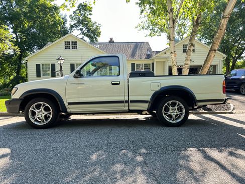 Used 1998 Toyota Tacoma Short Bed image 4