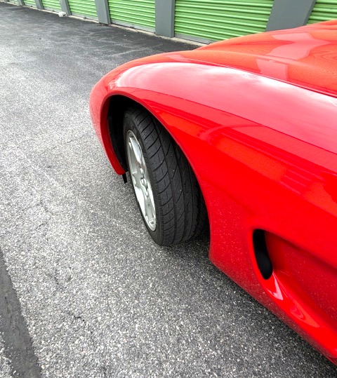 Used 1998 Chevrolet Corvette Convertible w/ Memory Pkg RWD image 10