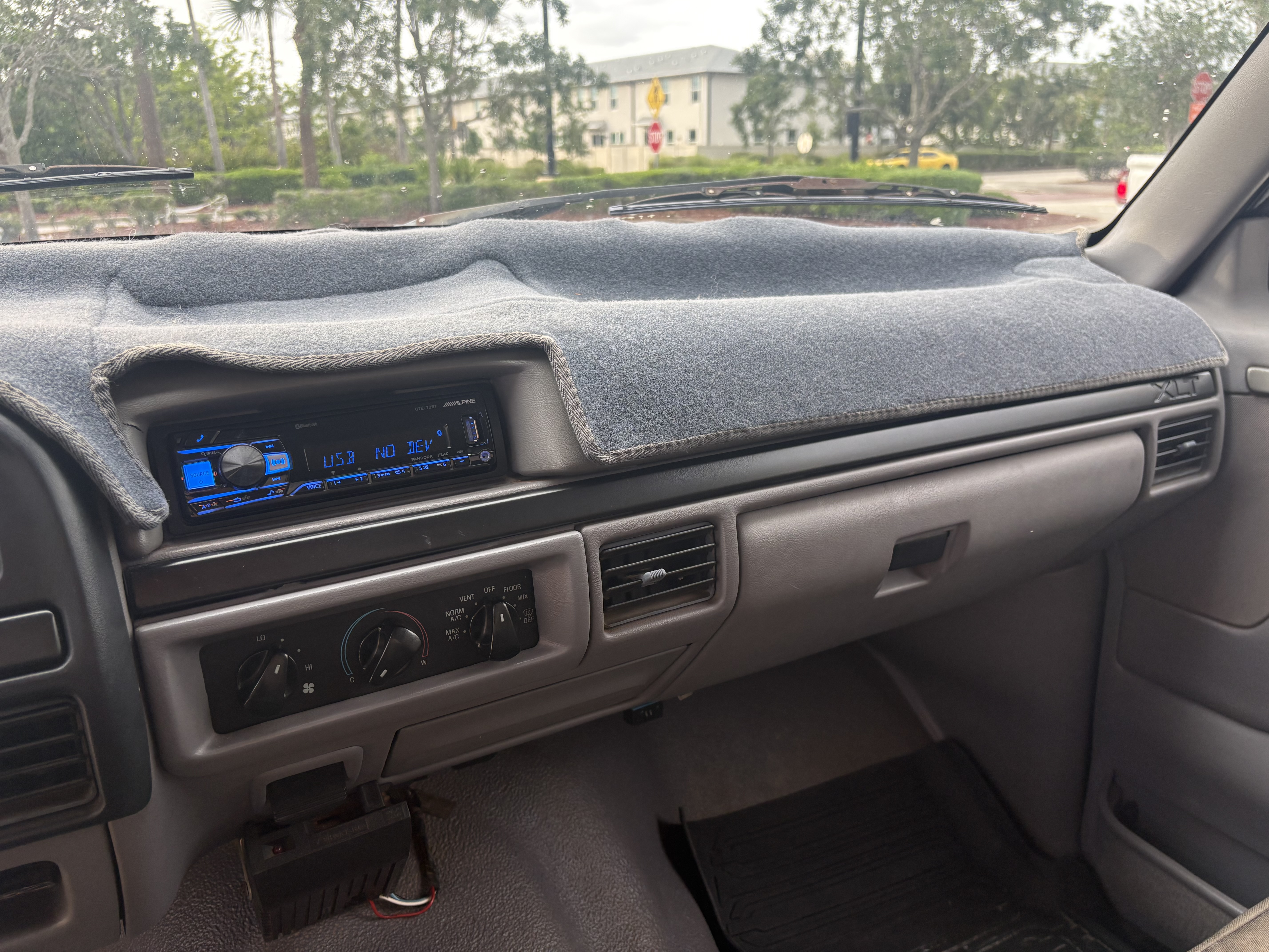 Used 1995 Ford F250 4x4 SuperCab image 15