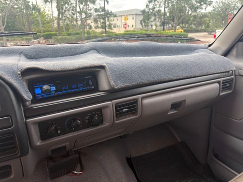 Used 1995 Ford F250 4x4 SuperCab image 15