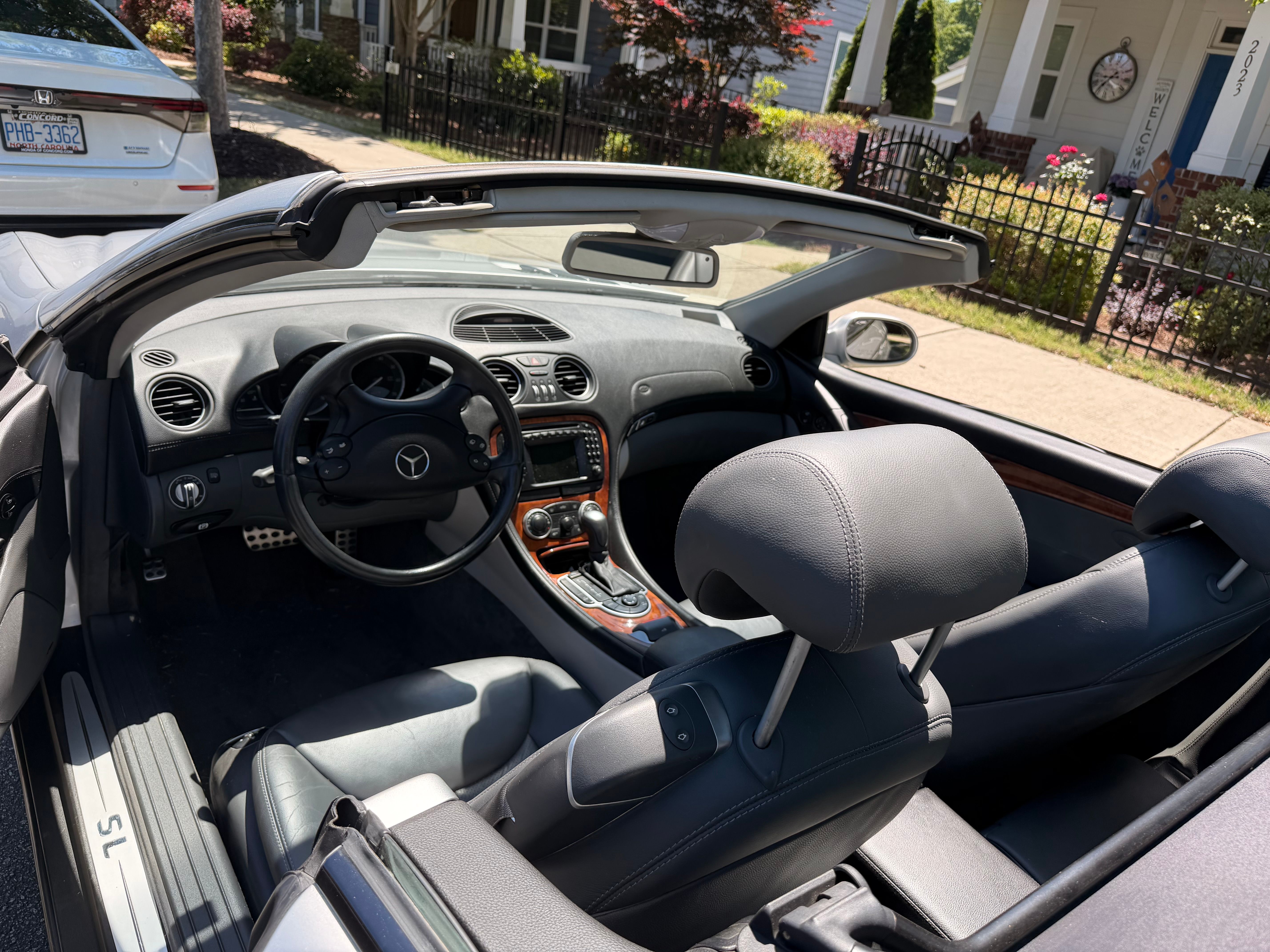 Used 2003 Mercedes-Benz SL 500 image 8