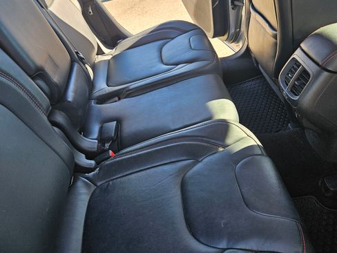 Used 2014 Jeep Cherokee Trailhawk w/ Comfort/Convenience Group image 5