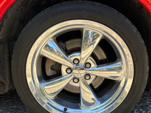 Used 2010 Dodge Challenger R/T image 19