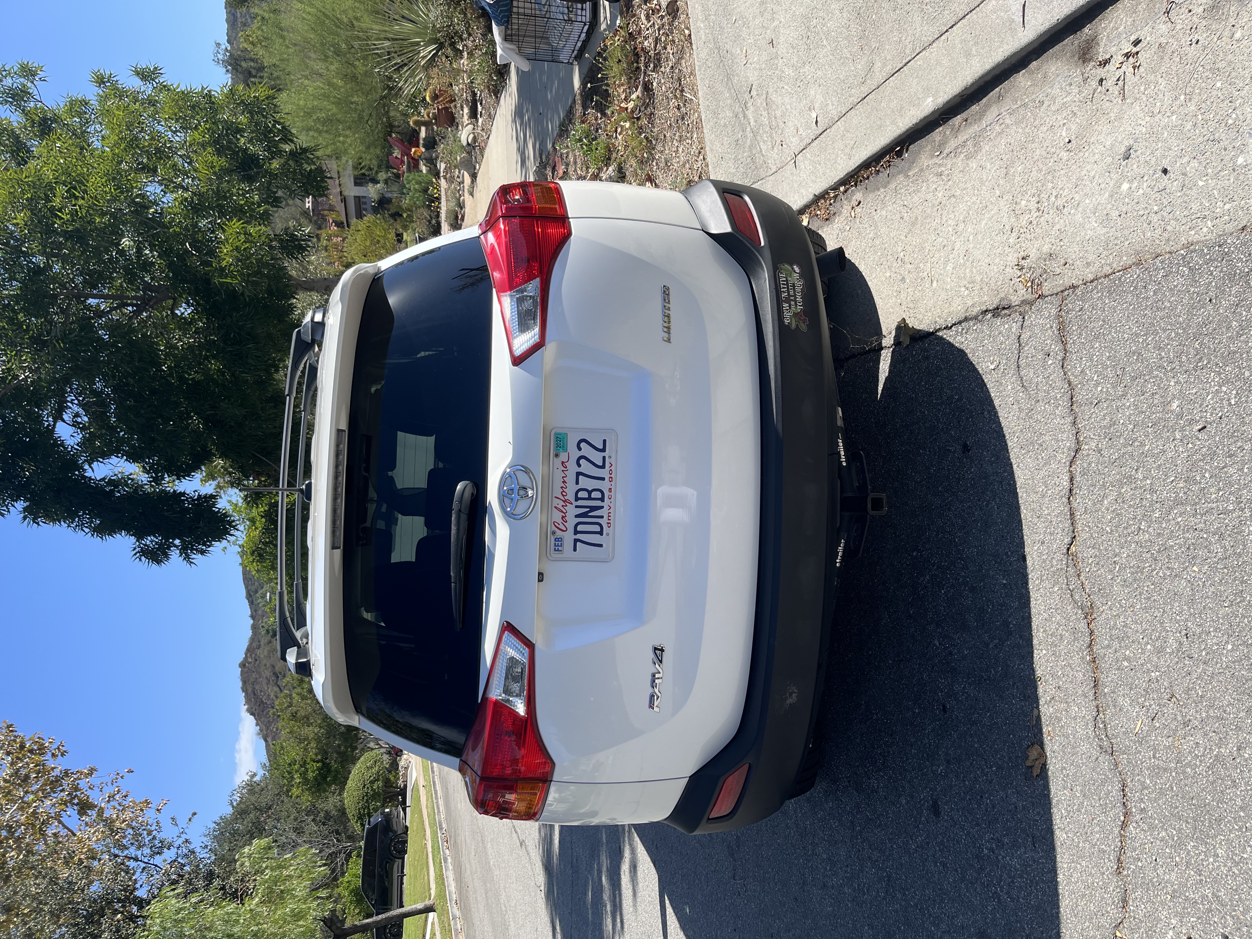 Used 2013 Toyota RAV4 Limited FWD image 5