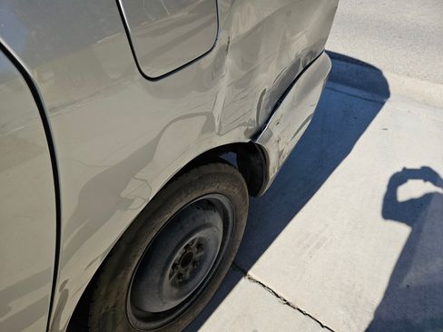 Used 2008 Toyota Sienna LE image 10