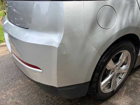 Used 2013 Chevrolet Volt Premium w/ Premium Trim Package FWD image 20