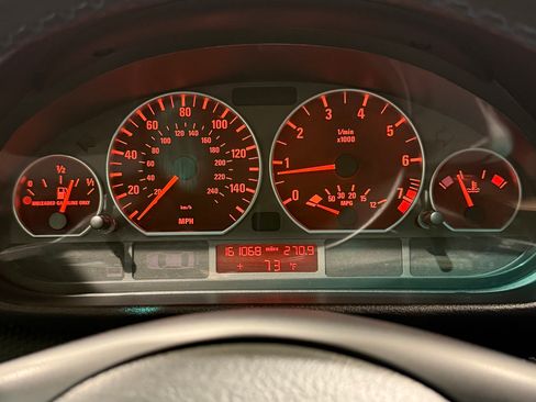 Used 2006 BMW 330Ci Coupe RWD image 5