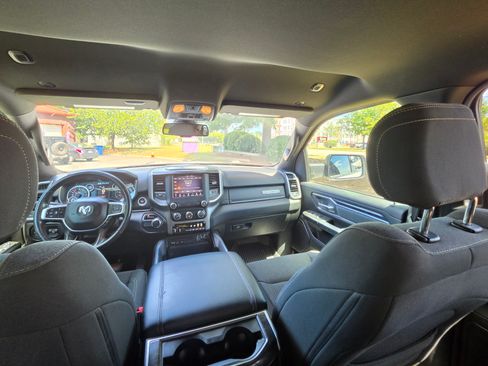 Used 2019 RAM 1500 Big Horn RWD image 13