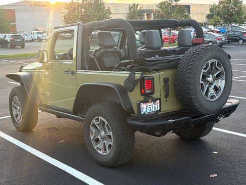 Used 2013 Jeep Wrangler Rubicon w/ PWR Convenience Group AWD/4WD image 20