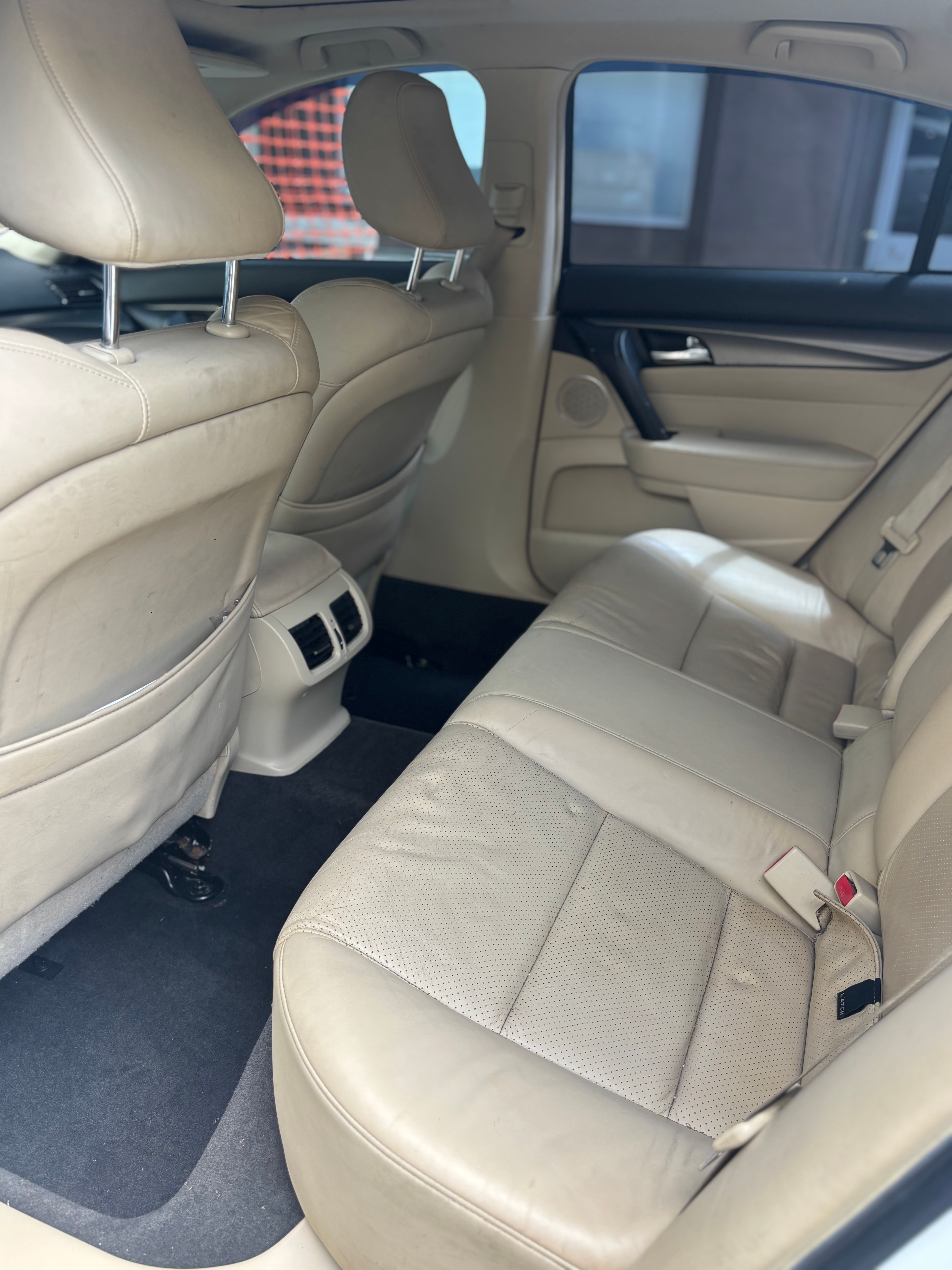 Used 2012 Acura TL w/ Technology Package FWD image 8
