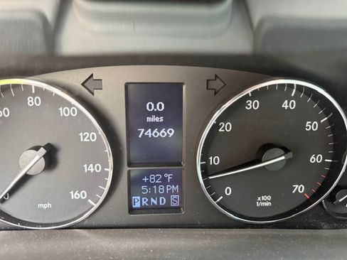 Used 2007 Mercedes-Benz C 230 Sedan image 14