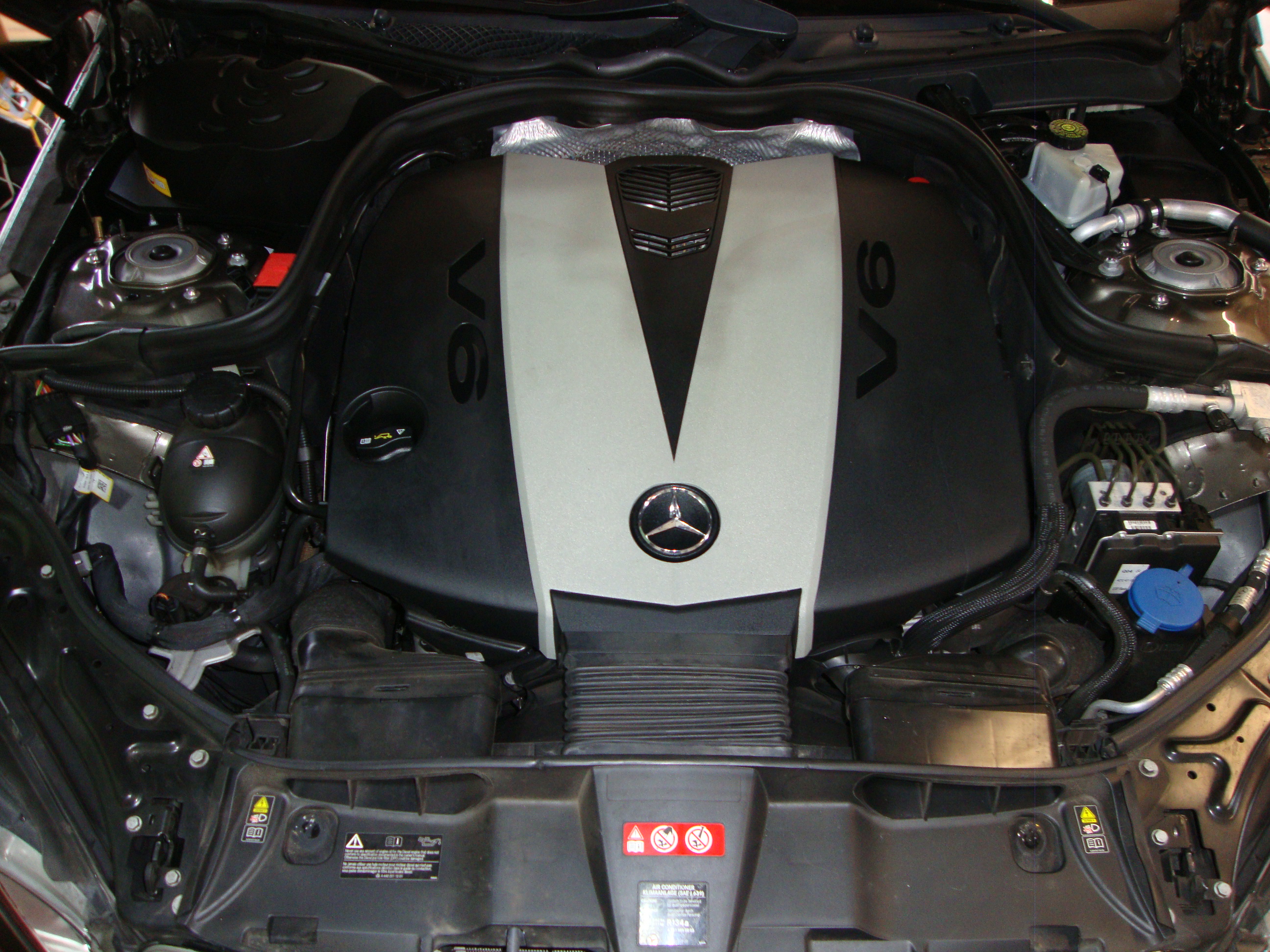 Used 2013 Mercedes-Benz E 350 BlueTEC Sedan image 22