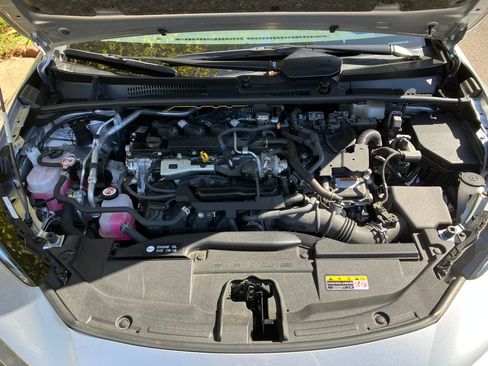 Used 2023 Toyota Prius Limited image 4