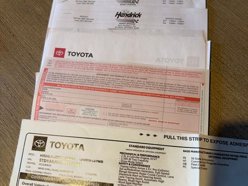 Used 2023 Toyota Highlander Limited image 15