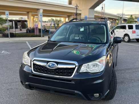 Used 2014 Subaru Forester 2.5i Limited AWD/4WD image 2