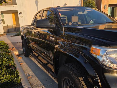 Used 2016 Toyota Tundra SR5 image 5