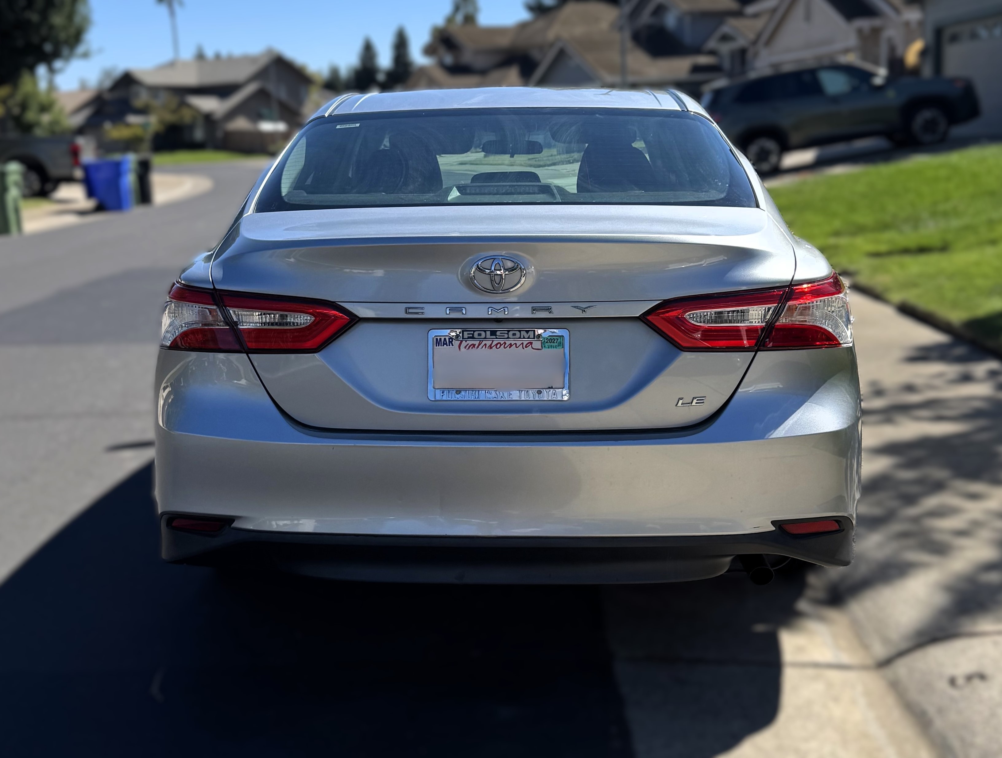 Used 2018 Toyota Camry LE FWD image 5