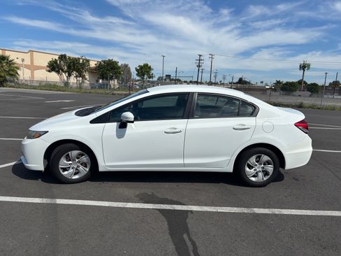 Used 2014 Honda Civic LX image 4