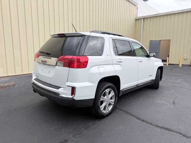 Used 2017 GMC Terrain SLE w/ Convenience Package FWD image 5