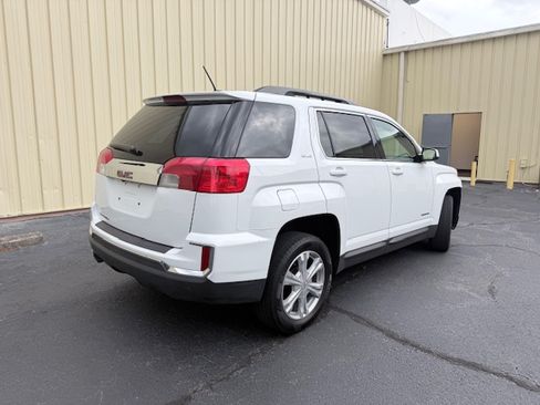 Used 2017 GMC Terrain SLE w/ Convenience Package FWD image 5