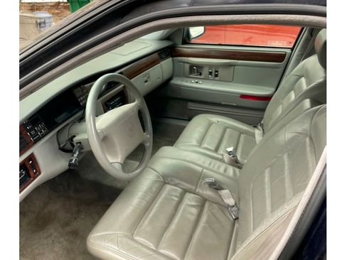 Used 1994 Cadillac De Ville Sedan image 5