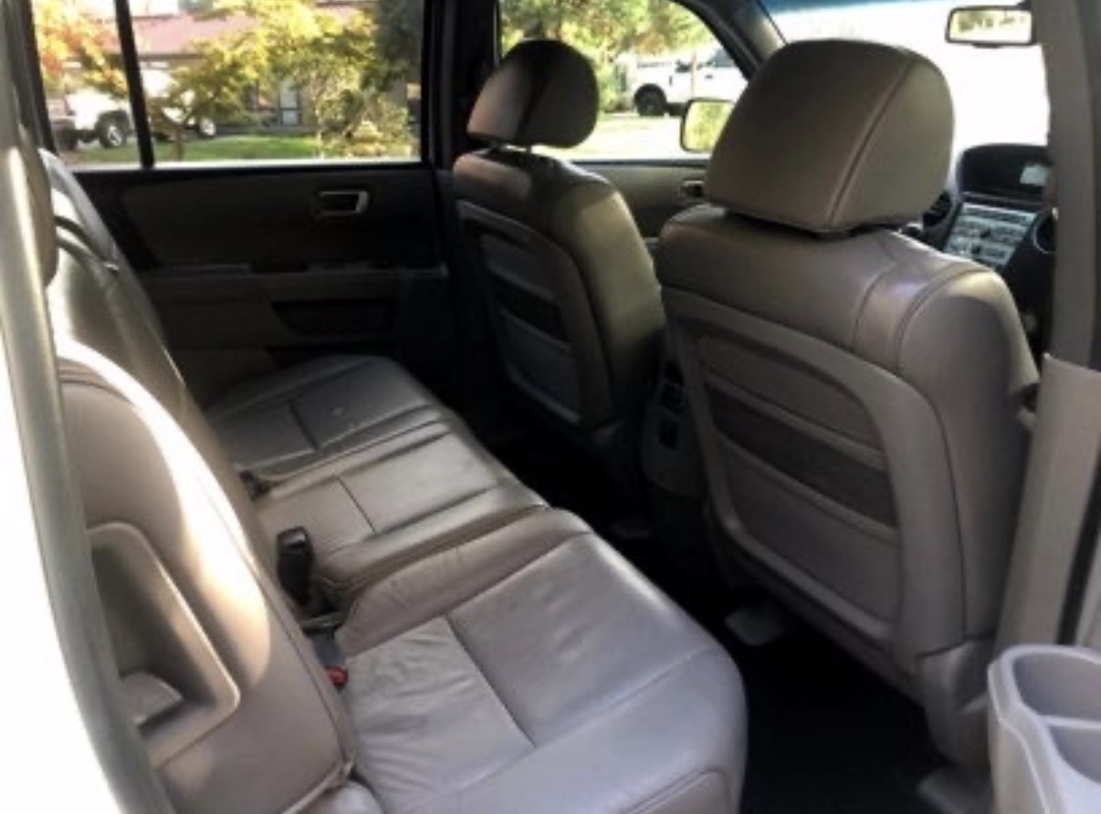 Used 2011 Honda Pilot EX-L image 8