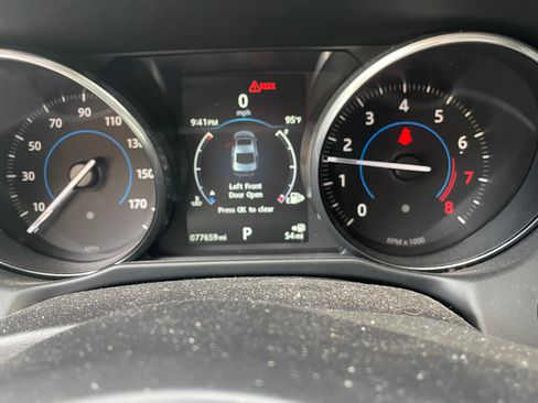 Used 2017 Jaguar XF Premium RWD image 6
