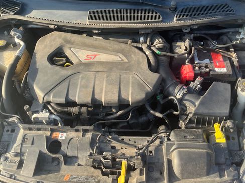 Used 2017 Ford Fiesta ST image 8