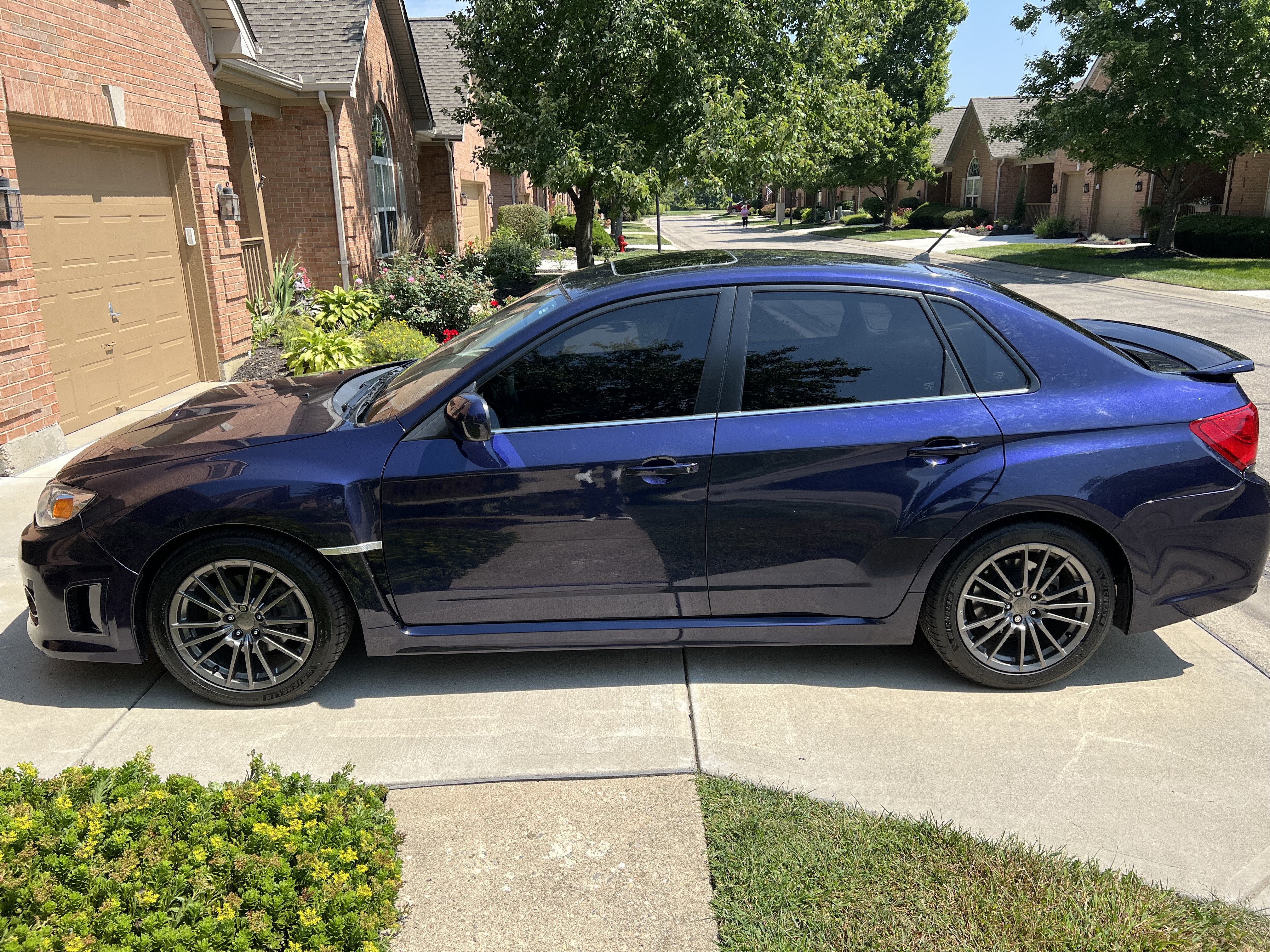 Used 2012 Subaru Impreza WRX Limited AWD/4WD image 9