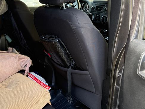 Used 2017 Jeep Wrangler Unlimited Sport w/ Quick Order Package 24S image 9