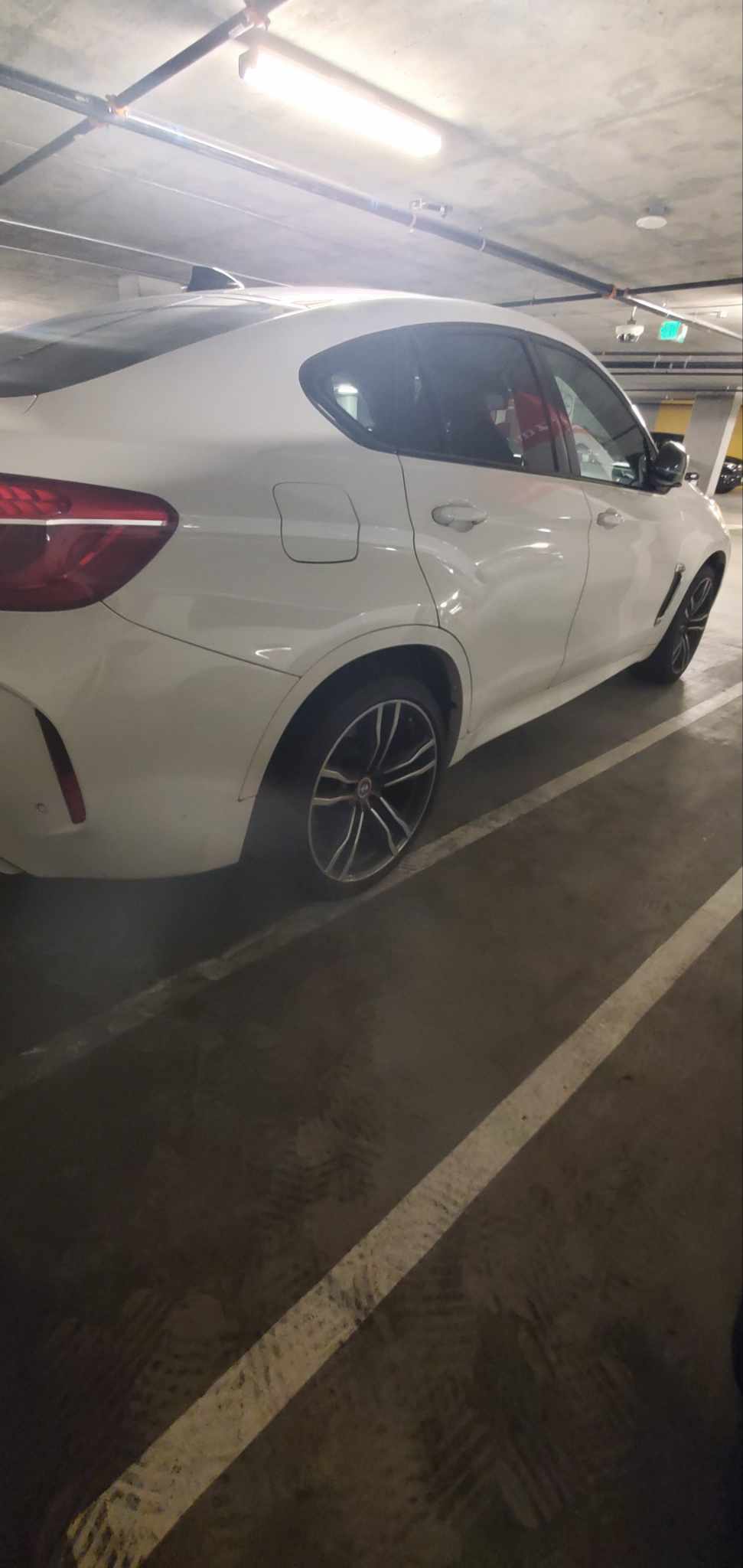 Used 2016 BMW X6 M AWD/4WD image 19