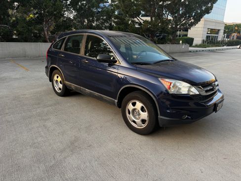 Used 2010 Honda CR-V LX image 4